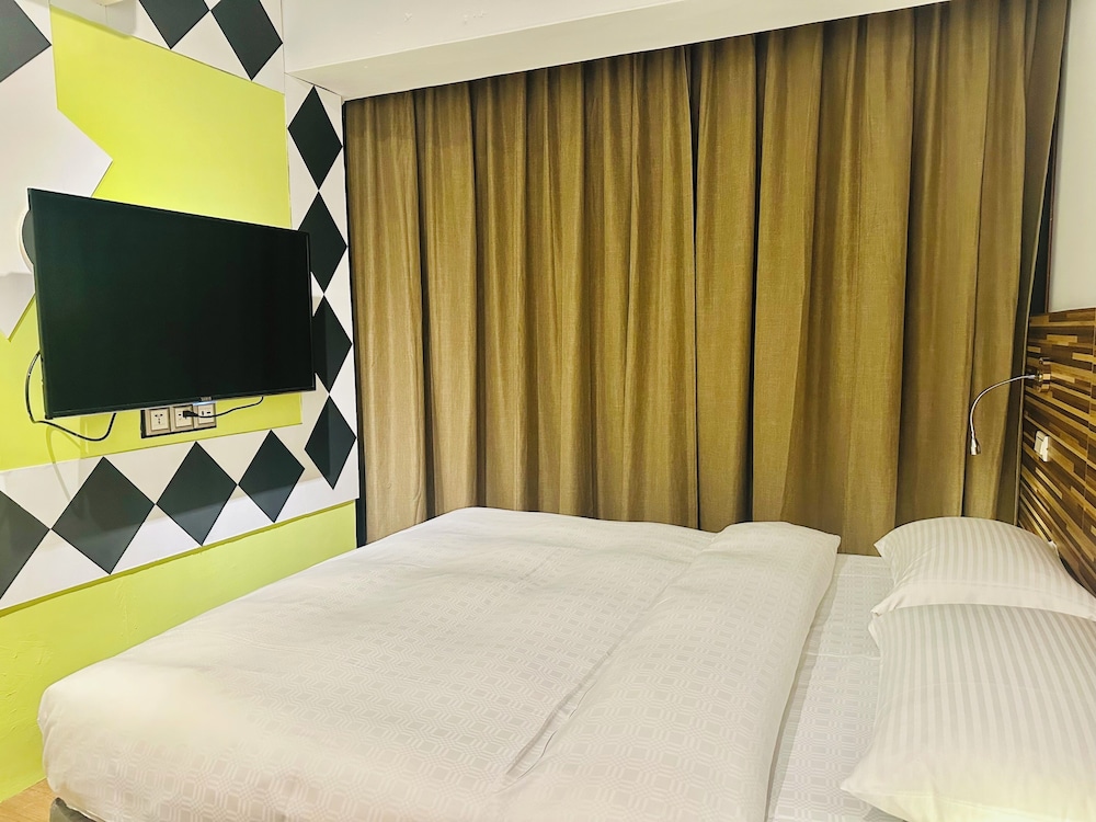 R10 Eco Hotel 31/50