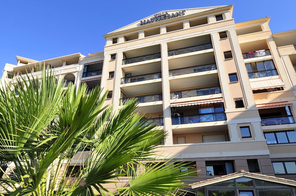 RESIDHOTEL VILLA MAUPASSANT 2/34