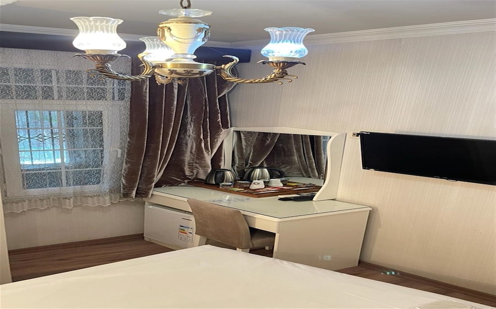 Hera Montagna Hotel 66/71