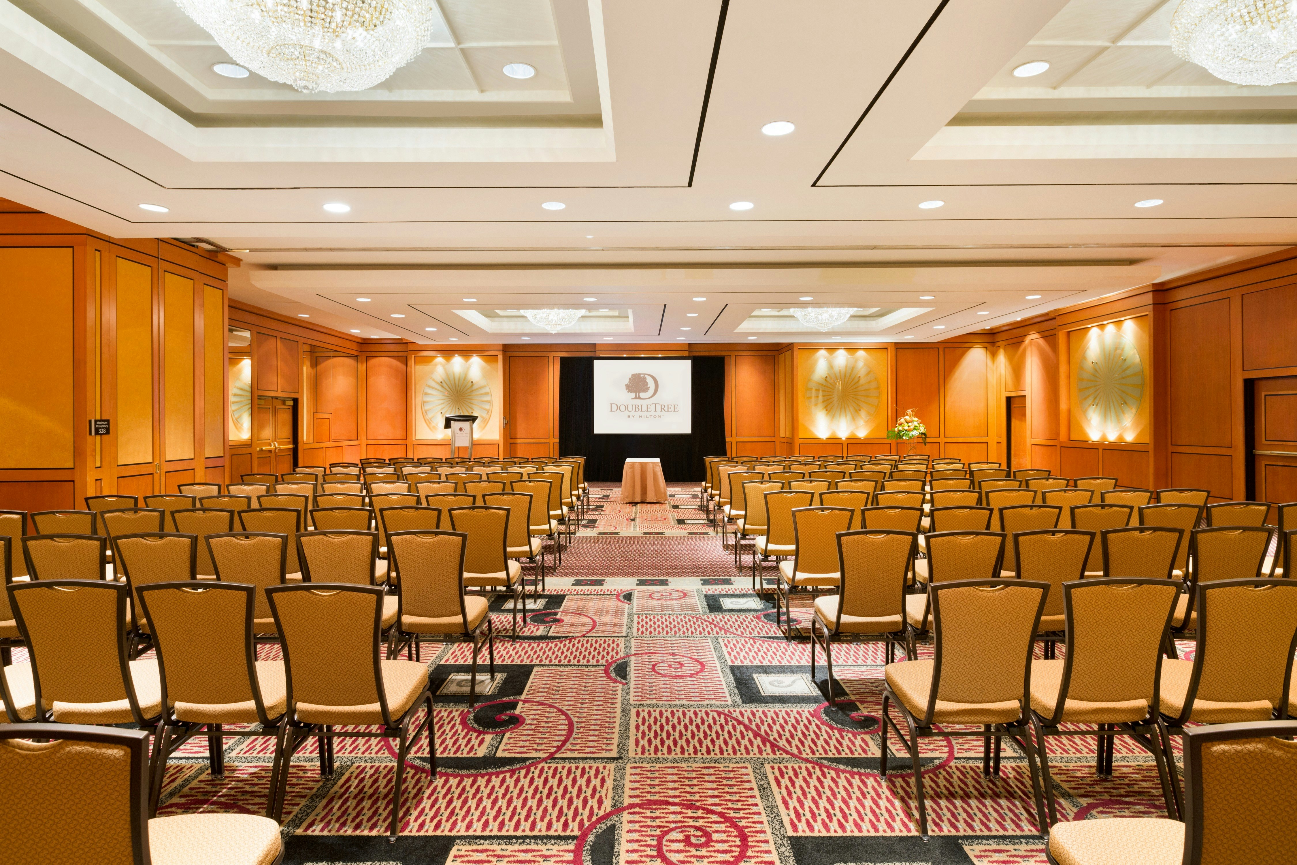 Doubletree By Hilton Hotel Toronto Downtown 70/83