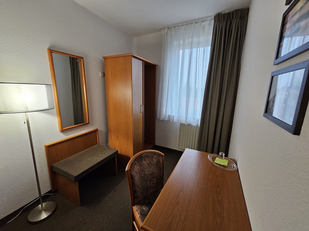 Parkhotel Senftenberg 28/60