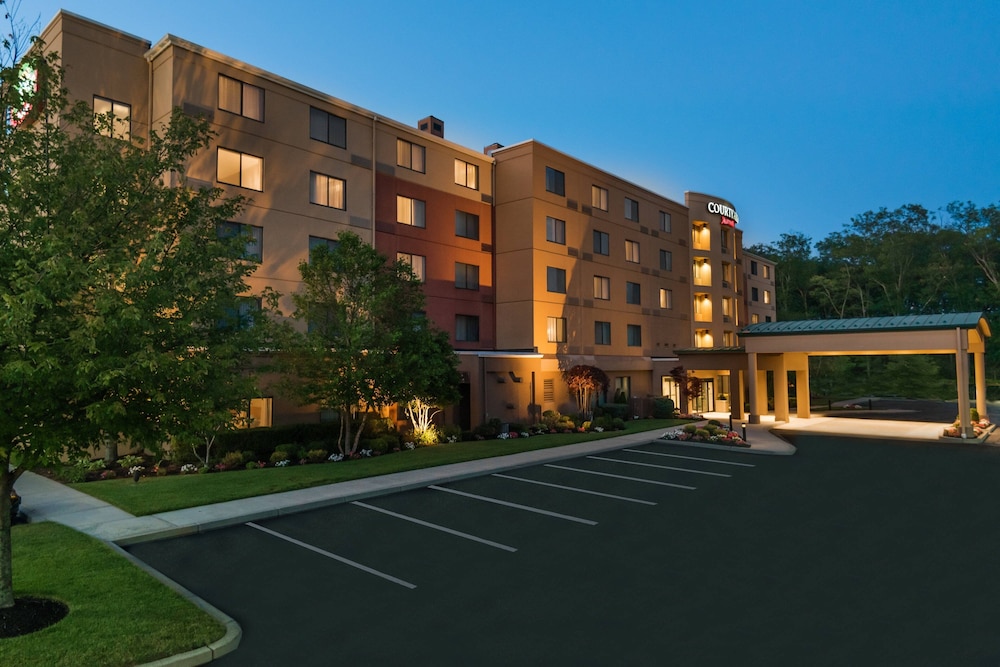 Courtyard By Marriott Providence Lincoln 22/50