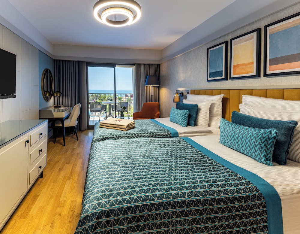 Deluxe, Twin Beds, Sea View, Arum Barut Collection 2/6