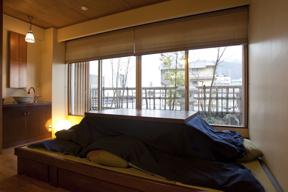 Shibu Onsen Sakaeya 30/50