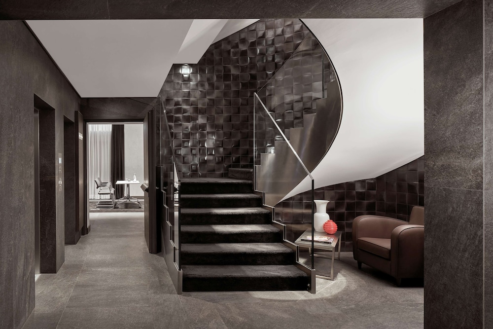 Hyatt Centric Milan Centrale 44/78