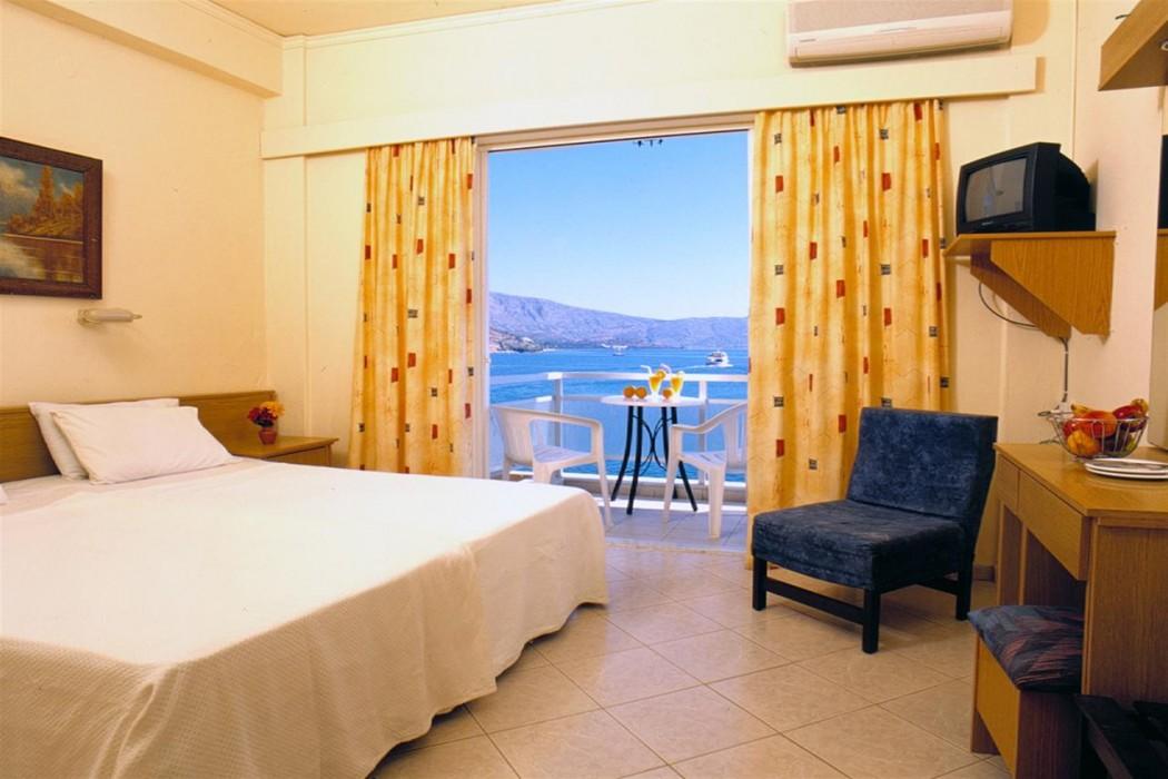 Aristea Hotel 4/19