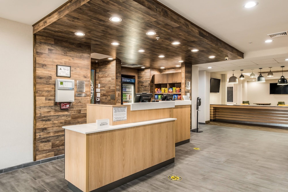 Fairfield Inn Suites Greensboro Coliseum Area 7/32