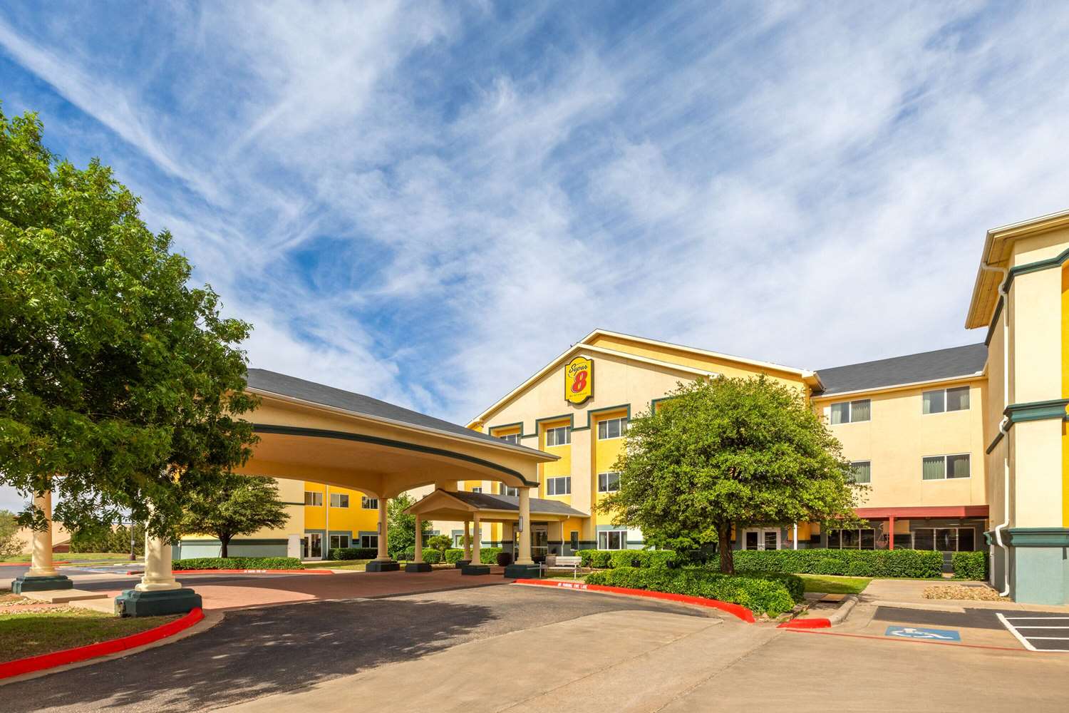Super 8 by Wyndham Lubbock West 18/28