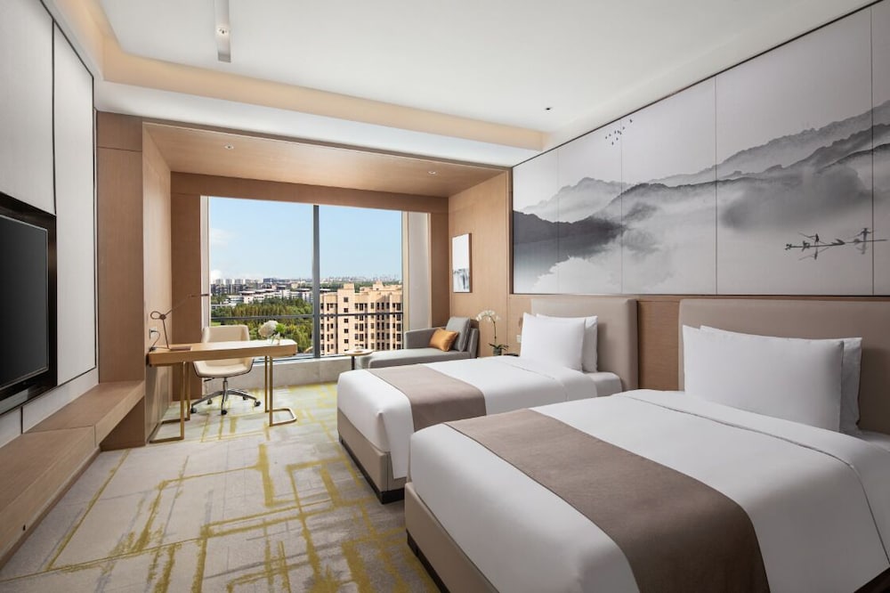 Room at Metropark Hotel Hongqiao Shanghai, SHANGHAI
