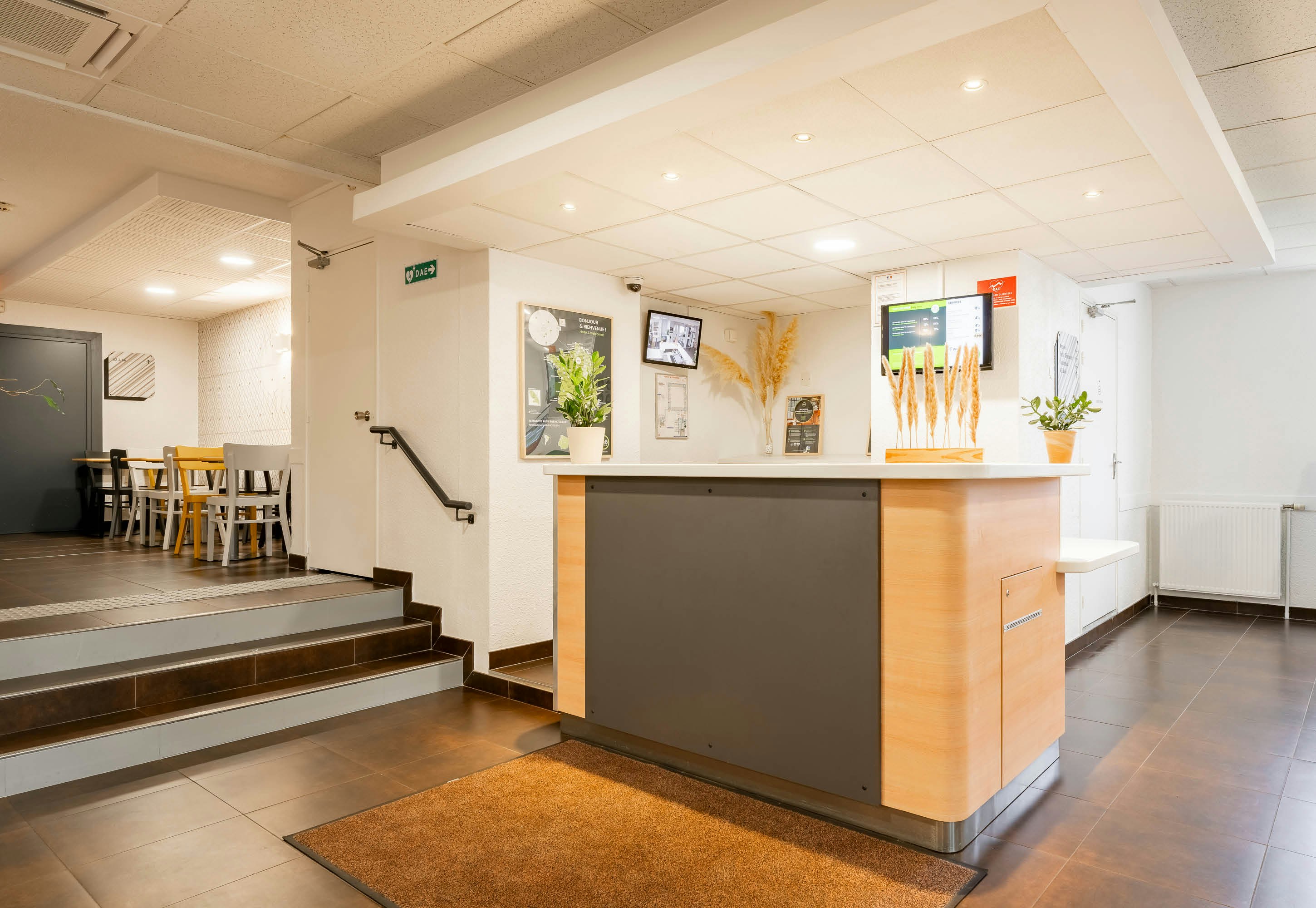 Lobby at B&B HOTEL Valenciennes Sud 3 etoiles, ROUVIGNIES
