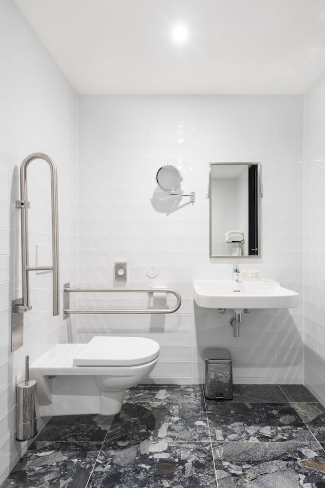 Courtyard By Marriott Brno 13/45