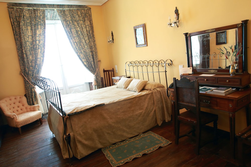 Hotel Monumento Pazo do Castro 5/50