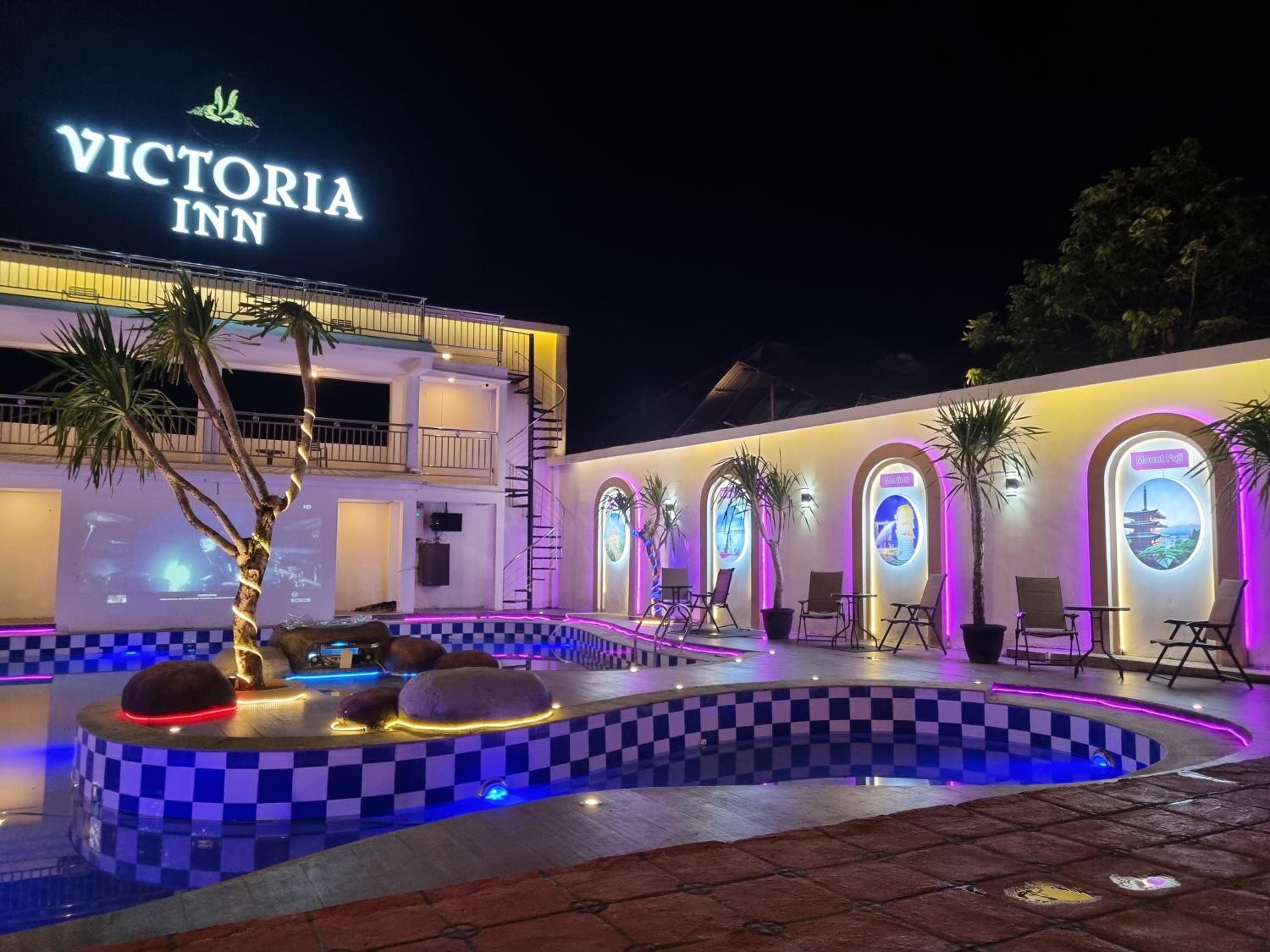 VICTORIA INN 9/50