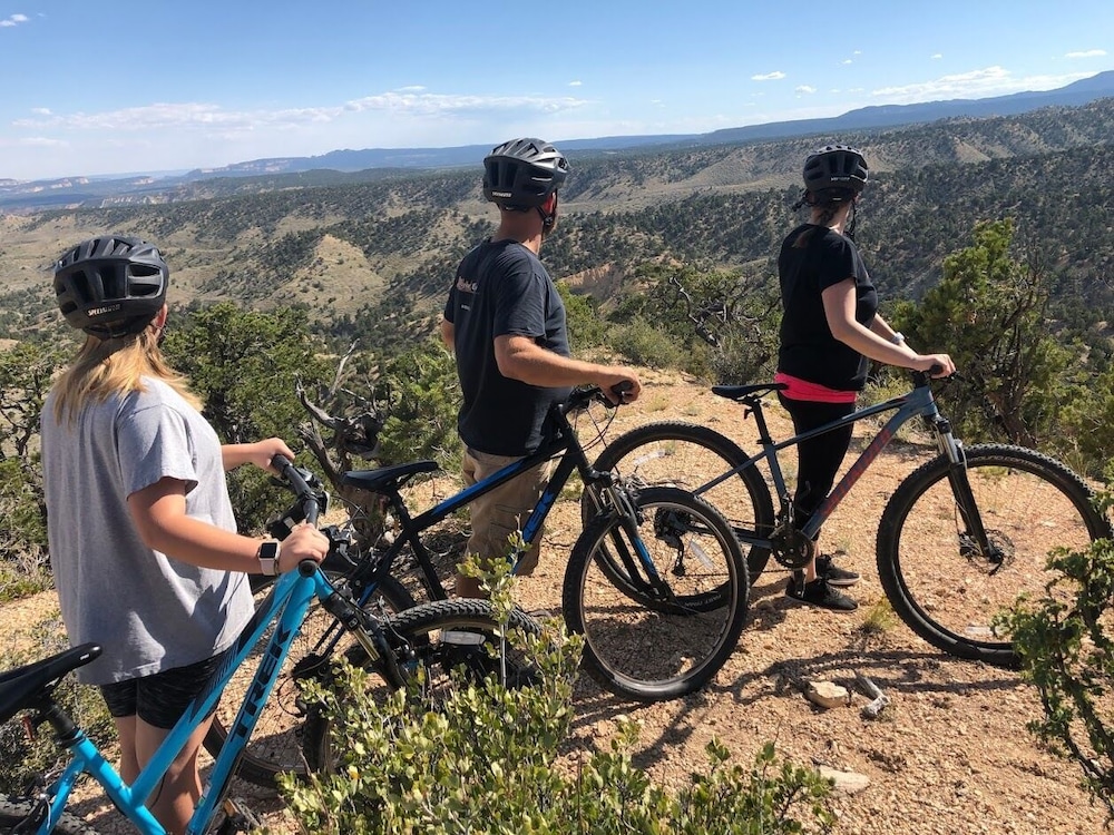 Bryce Canyon Resort 46/68