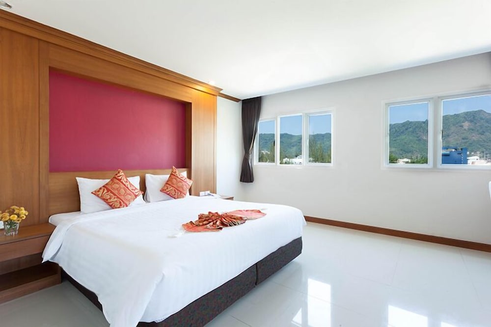 Sungthong Kamala Beach Resort 16/41