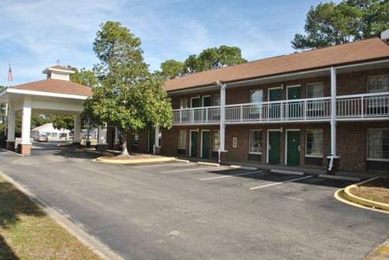 Americas Best Inns Beaufort 3/16