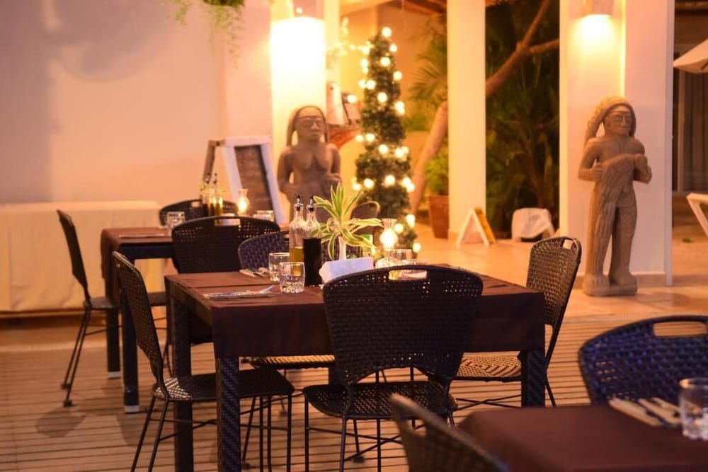 Montelaguna Boutique Hotel 36/50