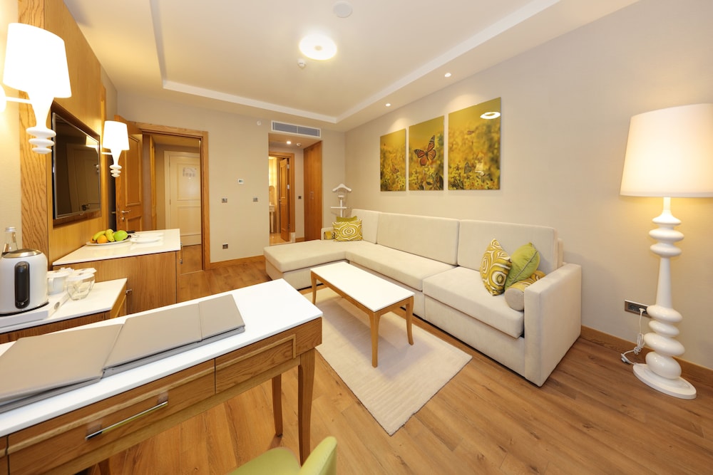 Sueno Hotels Deluxe Belek 55/77