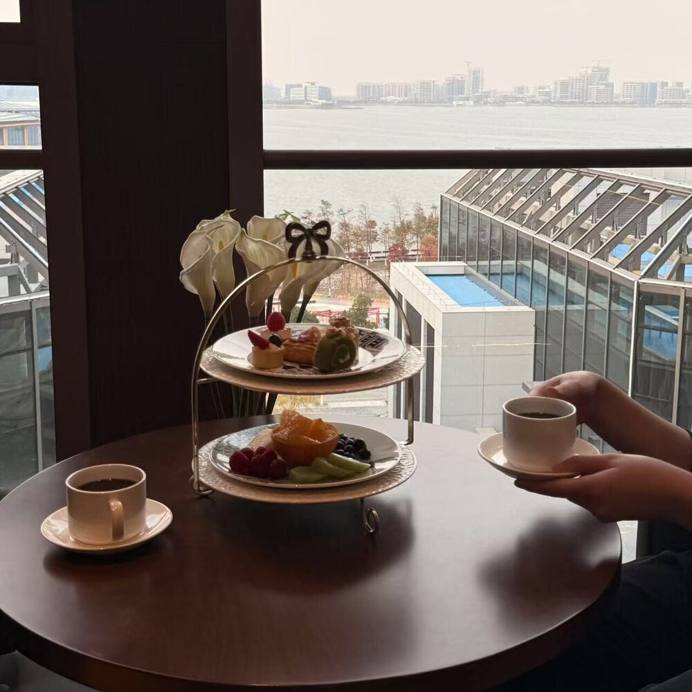 Novotel Shanghai Lingang 64/77
