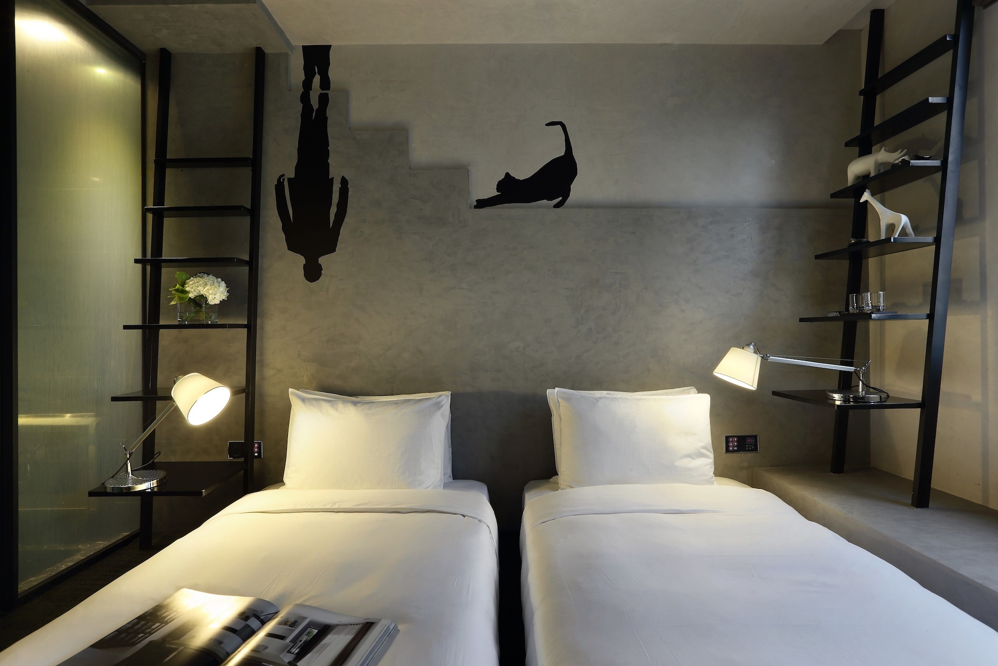 STANDARD, TWIN BEDS