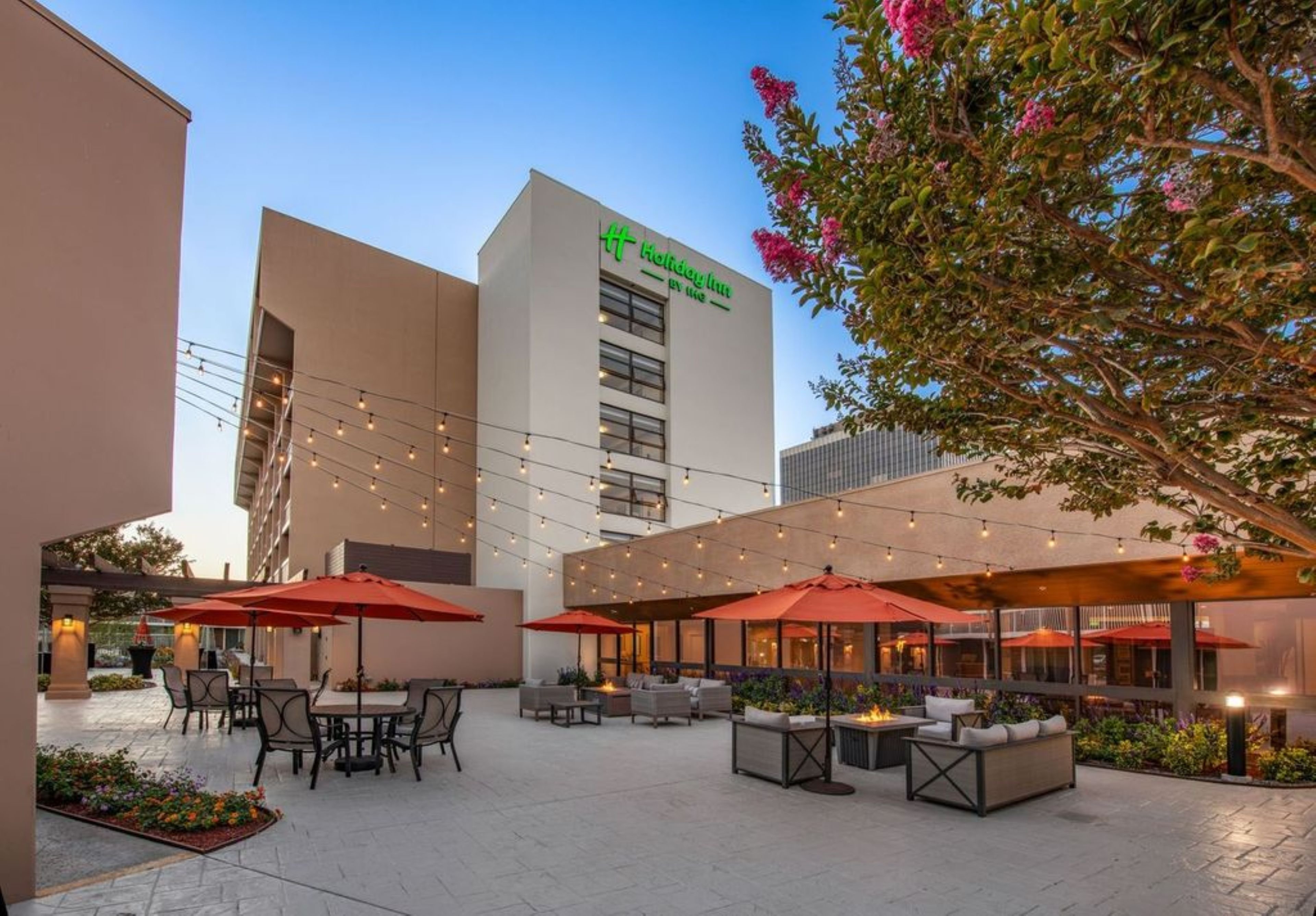 Courtyard by Marriott Oxnard/Ventura 28/32