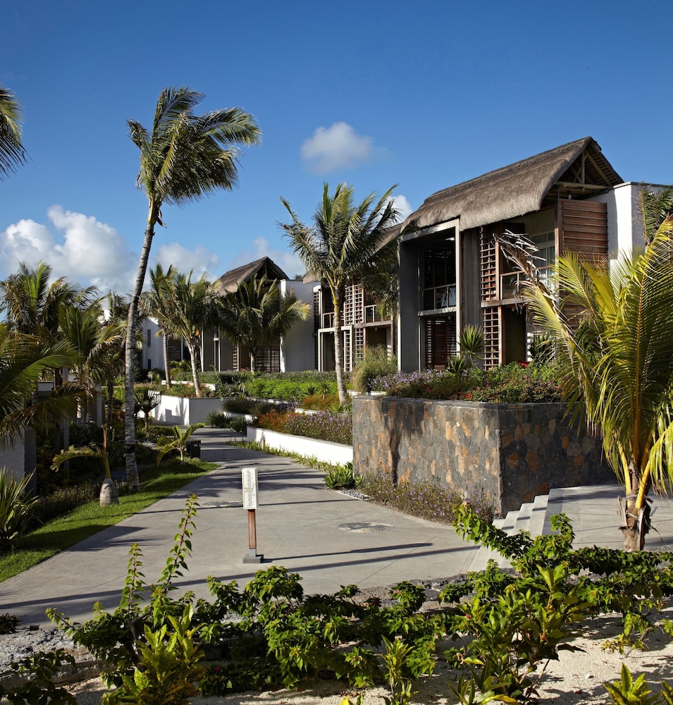 Long Beach Mauritius 32/33