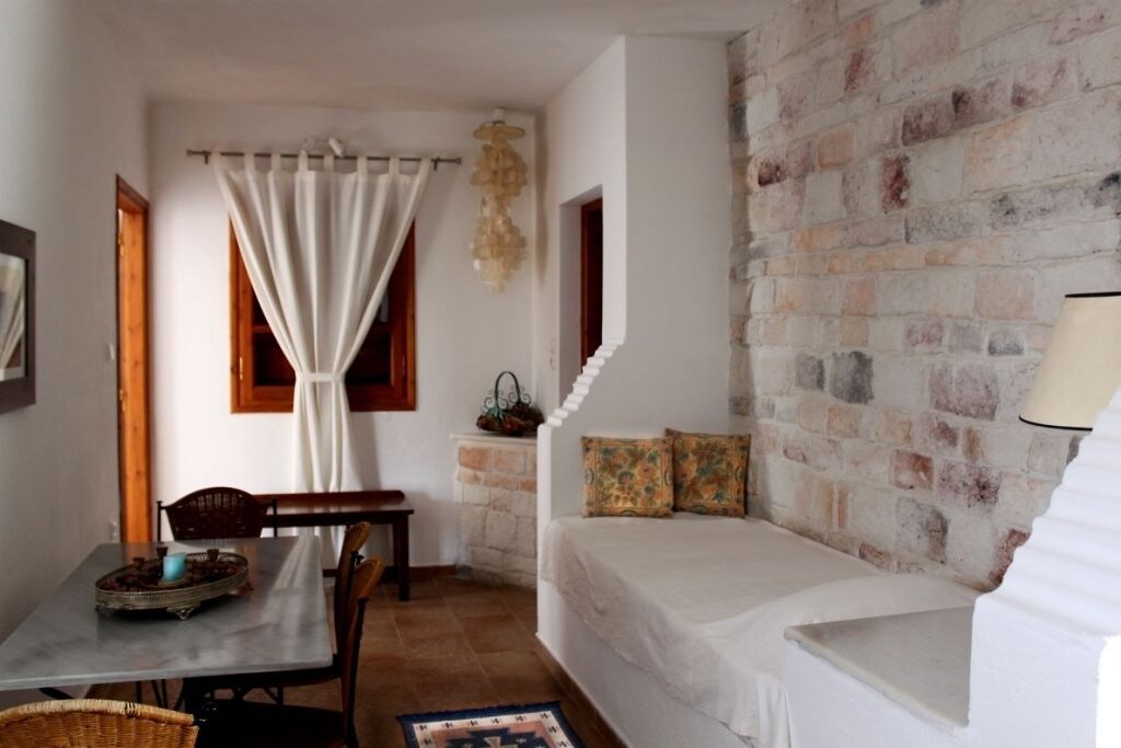 DELUXE, APARTMENT