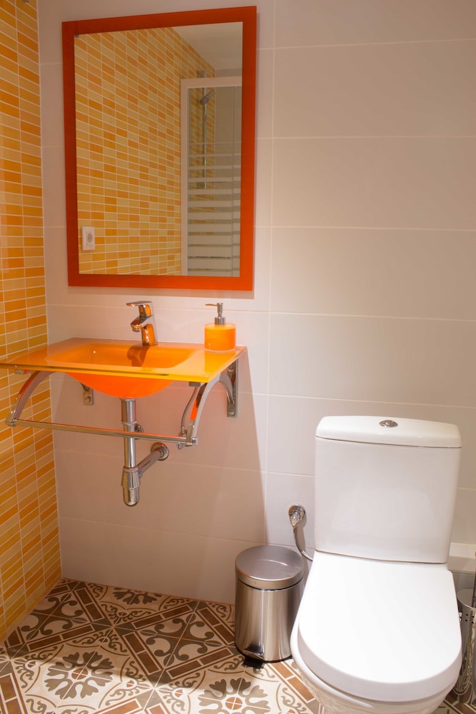 Hostal Nova 52/64