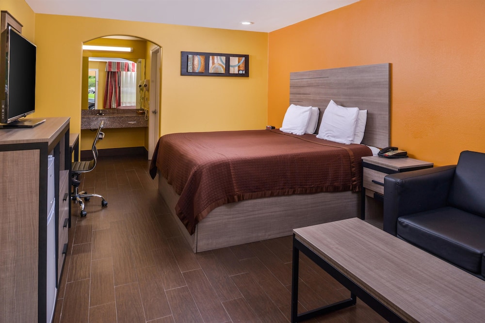 Americas Best Value Inn West Columbia 7/26