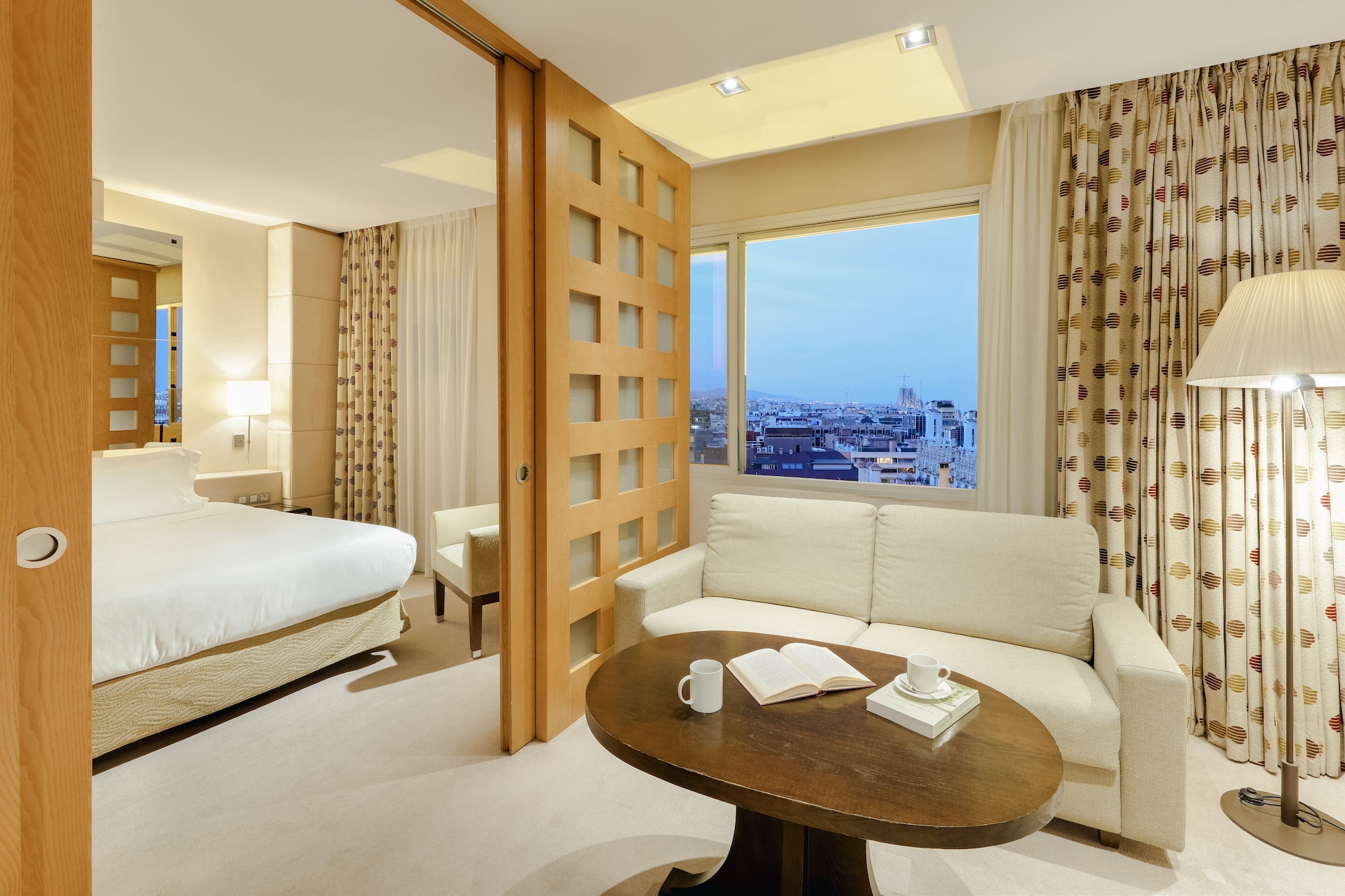 جناح جونيور بإطلالة على المدينة، Hotel Hesperia Barcelona Presidente 8/8