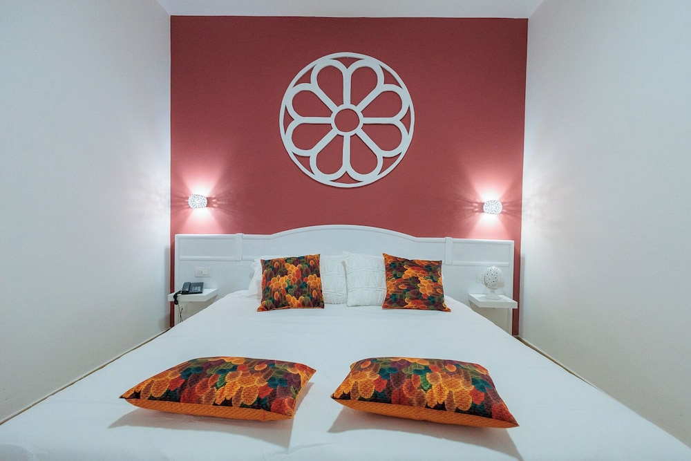 Room, Quadruple, 4 Beds, Garden Area