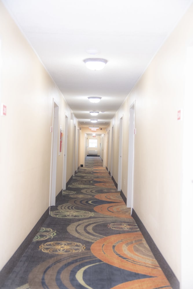 Howard Johnson By Wyndham Allentown Dorney Hotel Suites 30/36