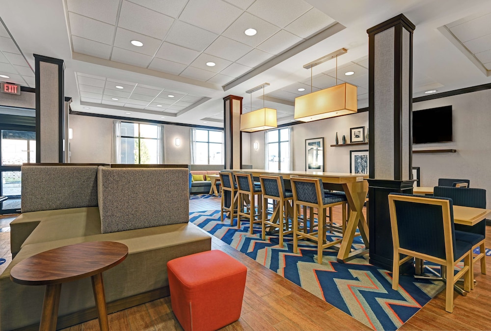 Hampton Inn Farmington MO 29/50