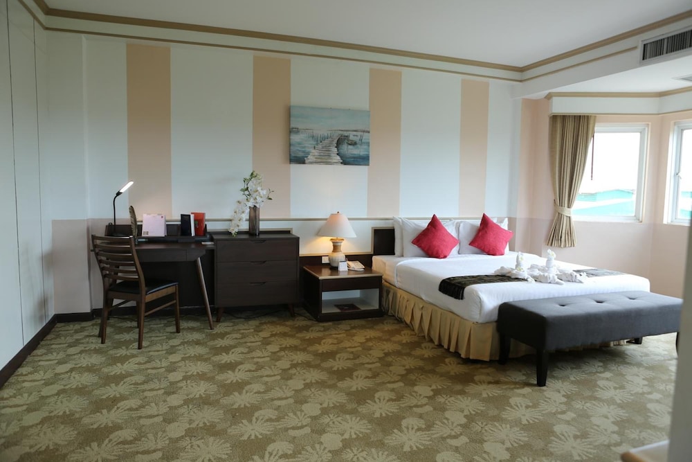 Siamgrand Hotel 32/71
