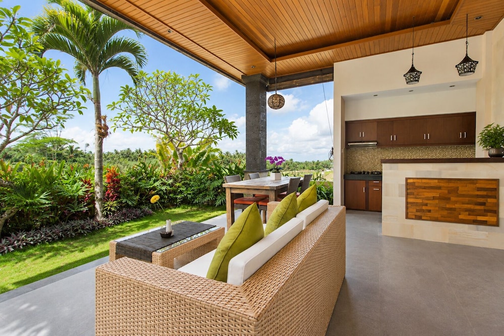 Alosta Luxury Private Villa 26/50