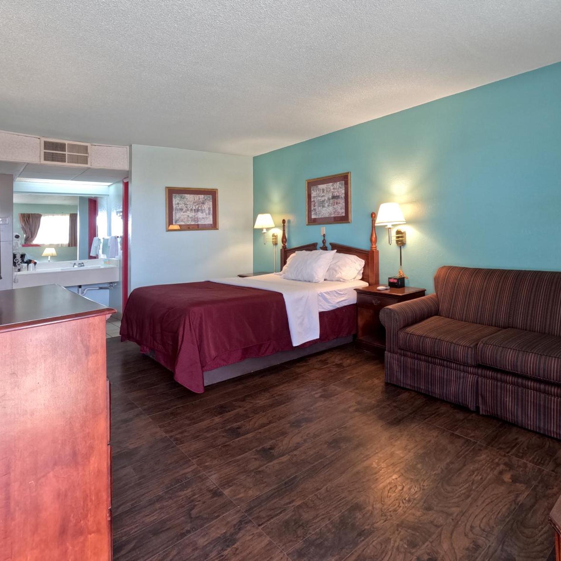 Room, King Bed, Queen Bed