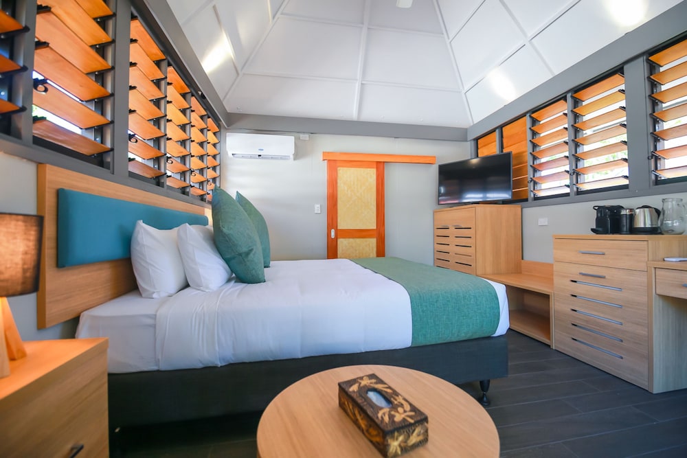 Serenity Island Resort 15/50