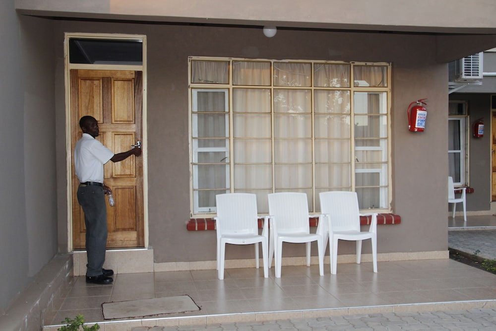 Asante Apartments 27/42