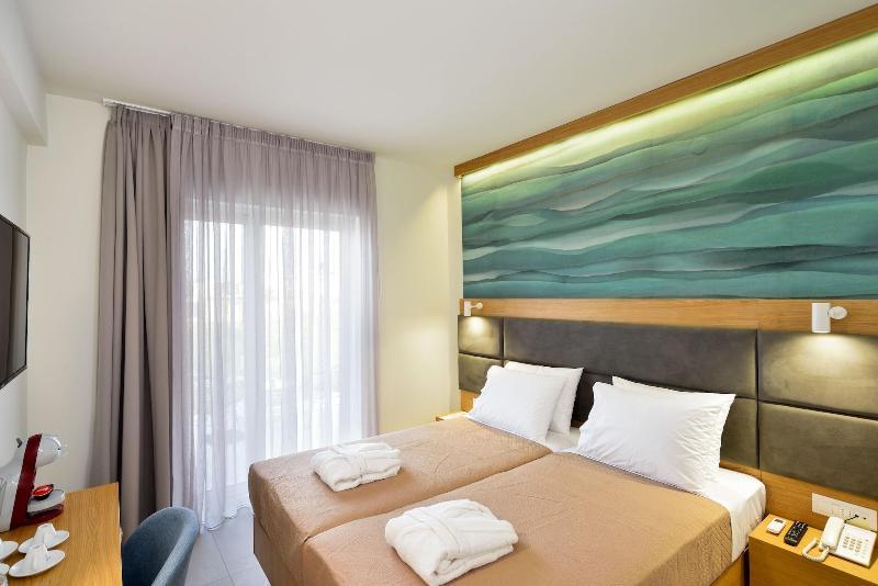 DELUXE, SEA VIEW