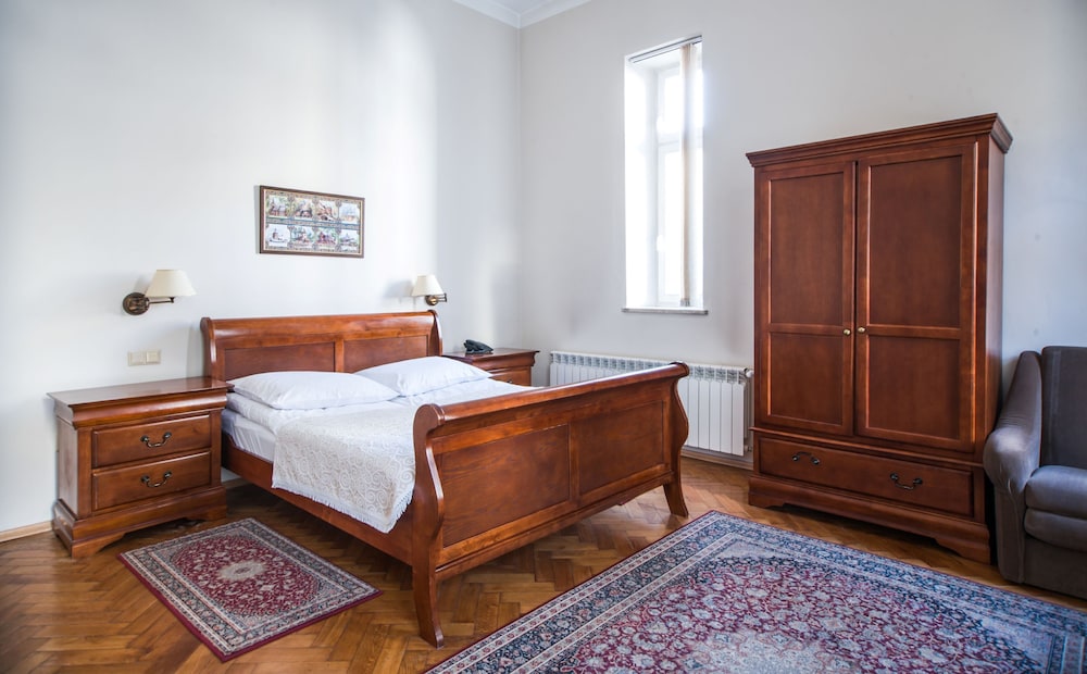 APARTHOTEL BASZTOWA 33/60