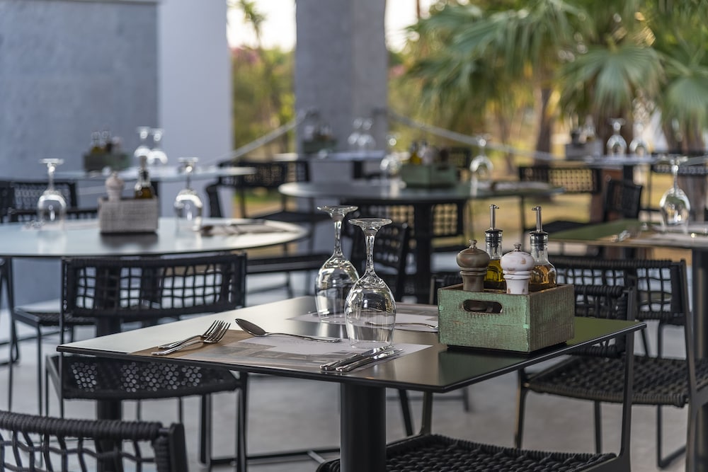 Diamond Boutique Hotel 35/53