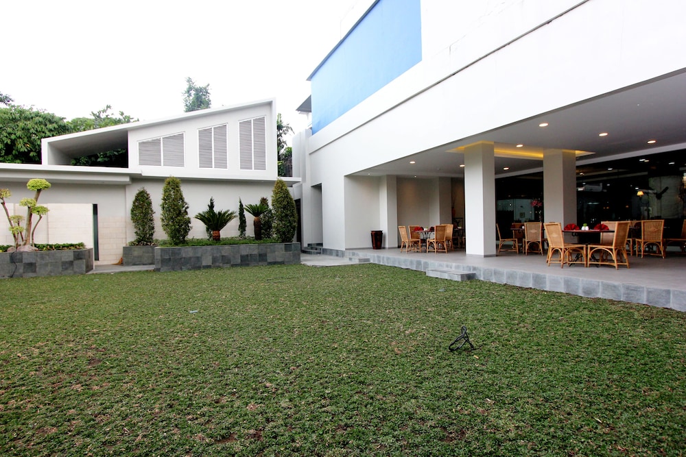 Kimaya Sudirman Yogyakarta by Harris 41/48