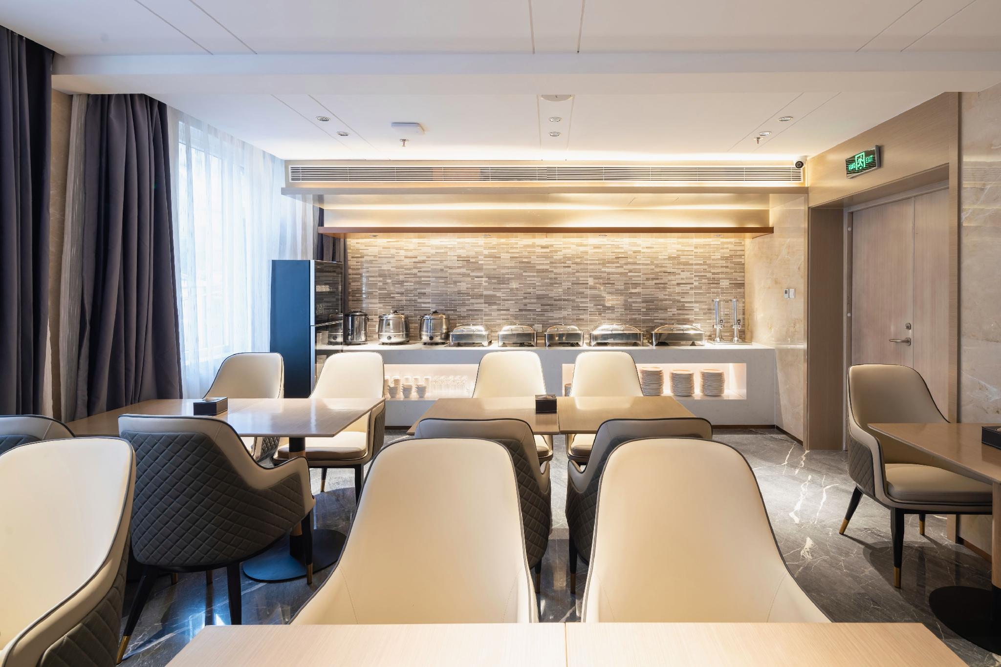Lavande Hotel (Beijing Gongti Sanlitun) 36/50