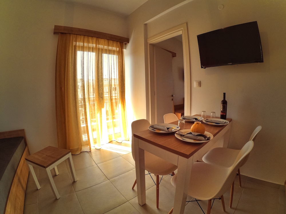 Castell Hotel 39/50