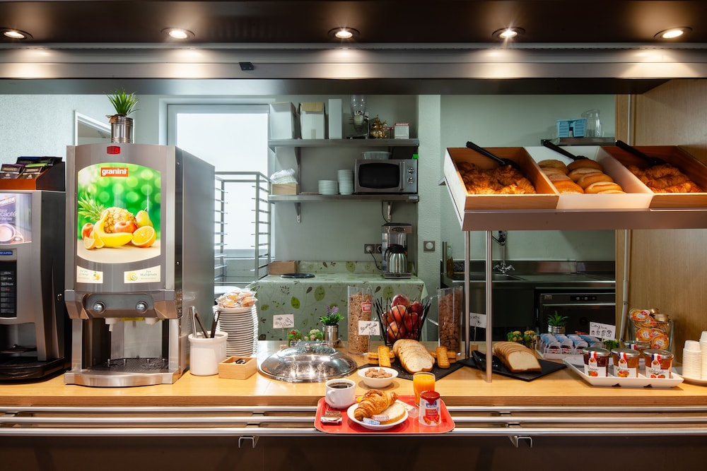 B&B Hotel Paris Le Bourget 43/59