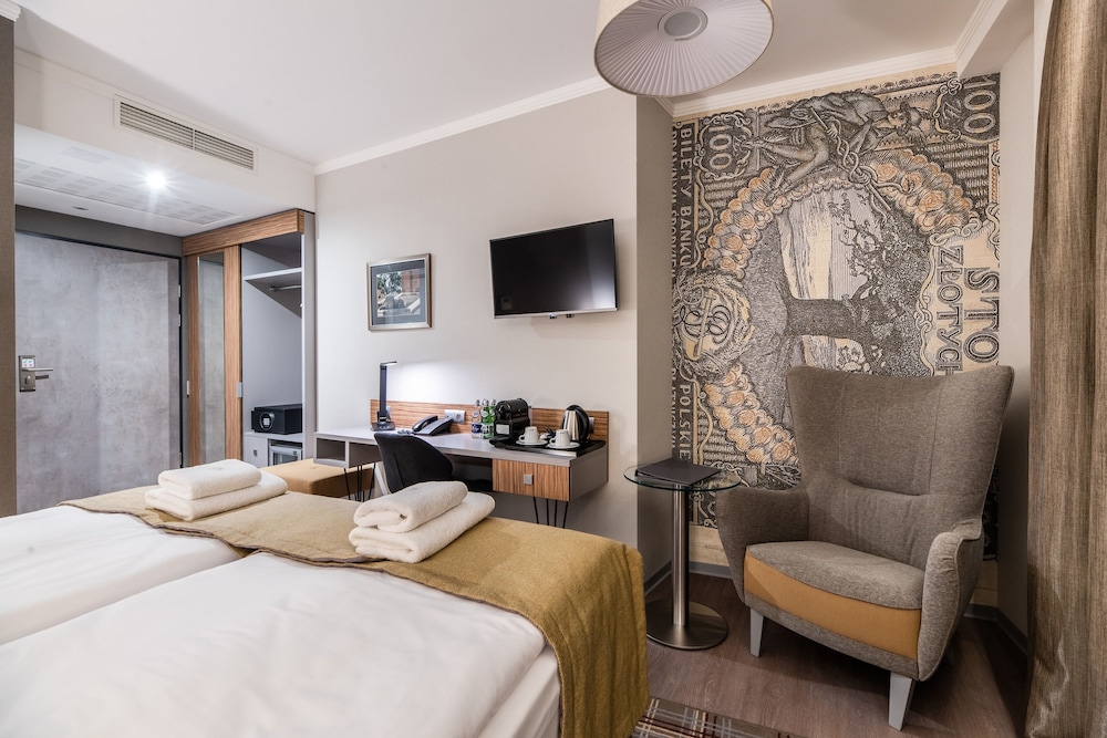 Perfect Hotel 25/55