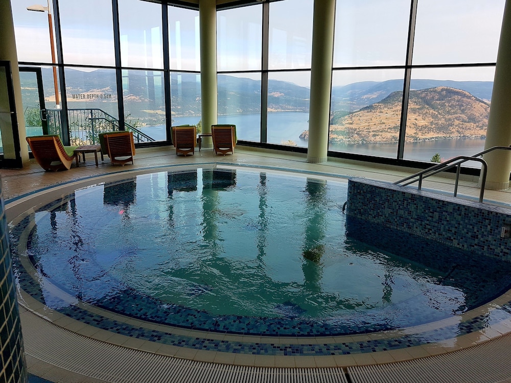 Sparkling Hill Wellness Resort And Spa 8/32