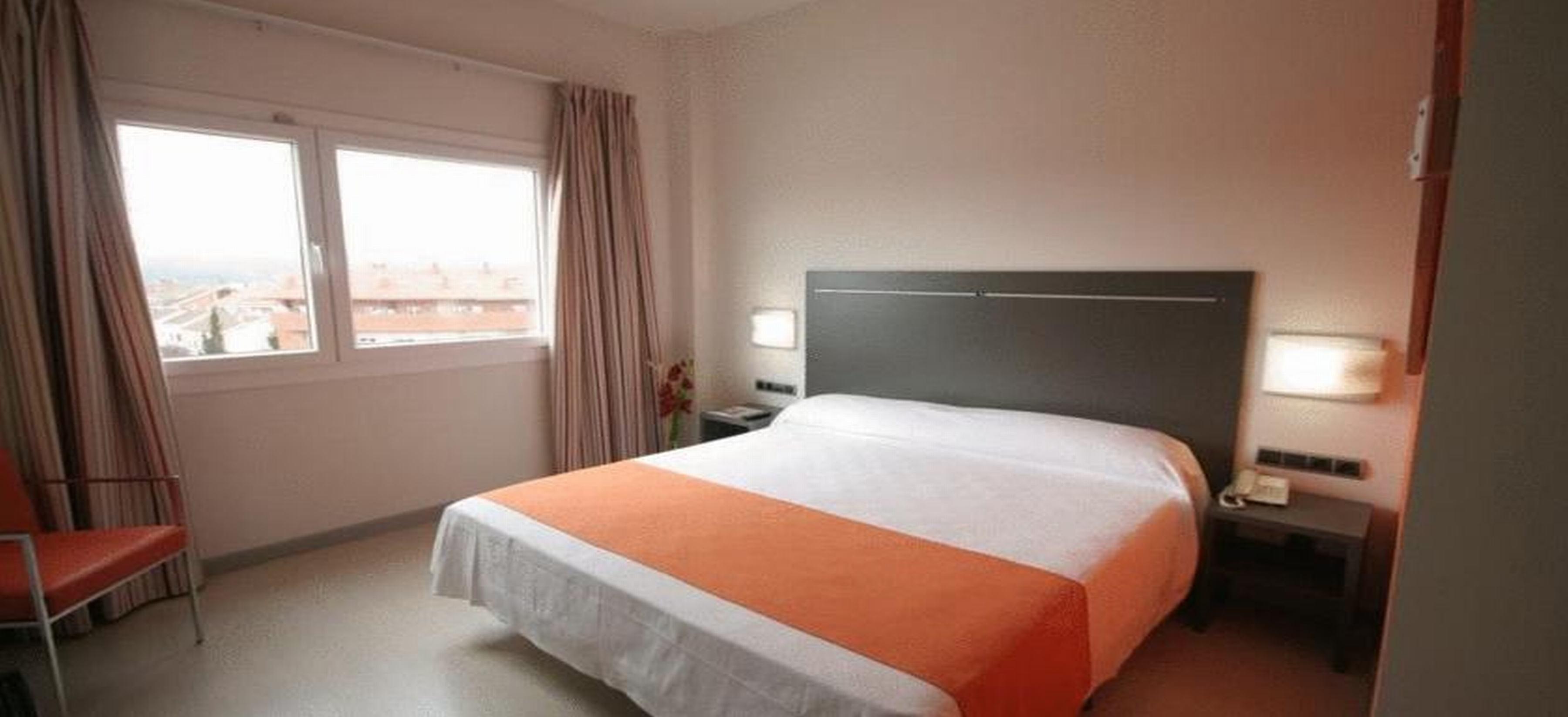 Standard, Single, Double Bed