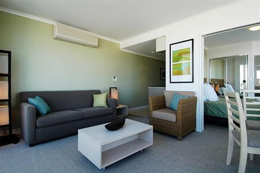 Mantra Ettalong Beach 54/71