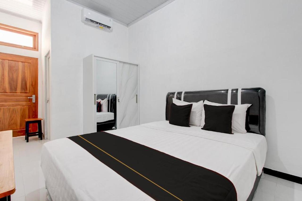 Hotel O Syariah near Plaza Ambarrukmo Yogyakarta formerly Teratai Inn 13/29